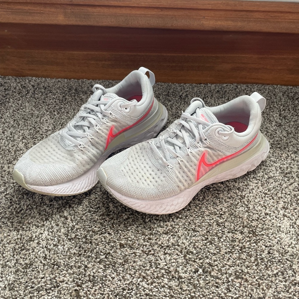 Nike React Infinity Run Flyknit 2 Sunset Pulse | Women’s 9